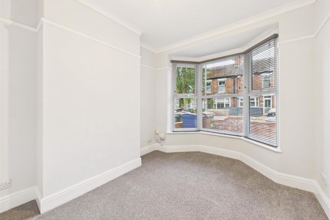 34, Westbourne Grove, Hessle photo 2