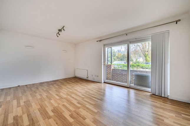 1, Woodhurst North, Ray Mead Road, Maidenhead photo 4