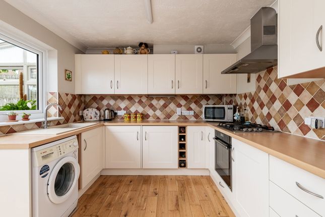 4, Marsham Close, Maidstone photo 3