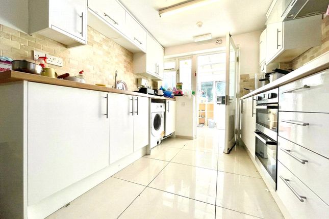 Room 6, 152, Great Knollys Street, Reading photo 2