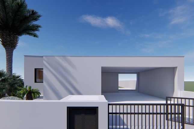 Bungalow for sale in Emba, Cyprus