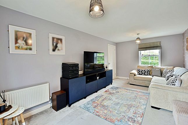 11, Alder Place, Alford photo 3