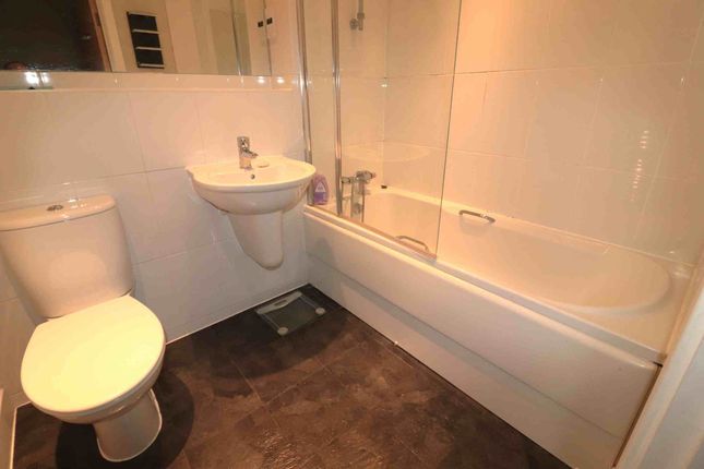 13, Nesbit Court, Bromley photo 5