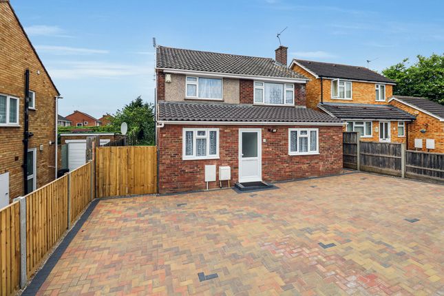 Room 4, 7, Rambler Close, Taplow photo 4