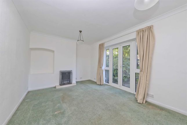 27, Cordingley Road, Ruislip photo 3