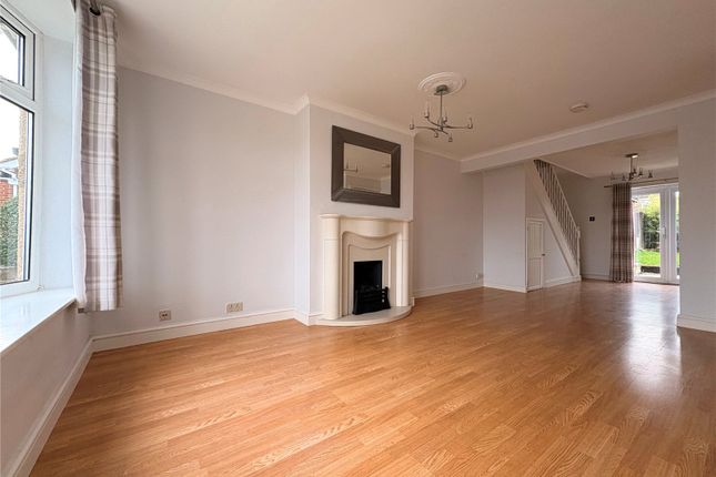 11, St Peters Way, WEEDON photo 3