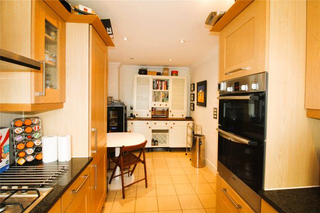 1, Chinthurst Mews, Coulsdon photo 4