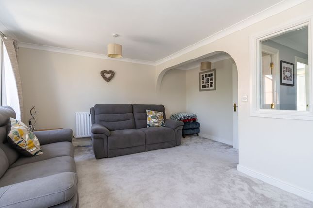 2, Tair Gwaun, Penarth photo 3
