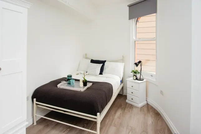 Room 3, Flat G, Lister Gate, 25, Lister Gate, Nottingham photo 2