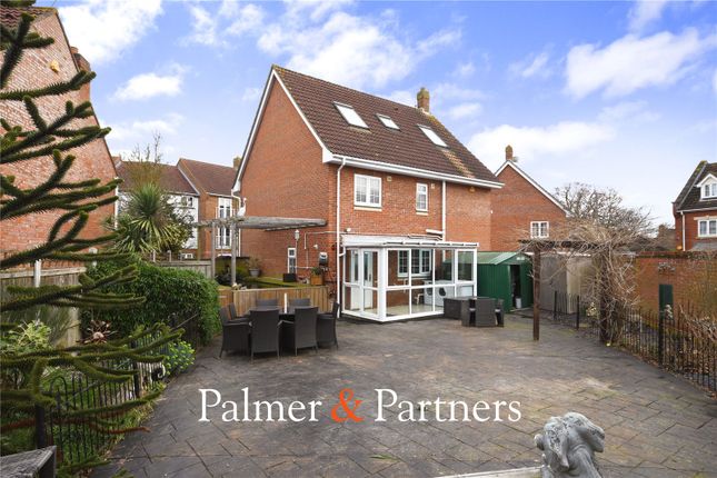 9, Wickham Crescent, Essex photo 4