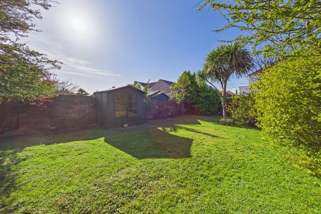 18, Severn Road, Porthcawl photo 2