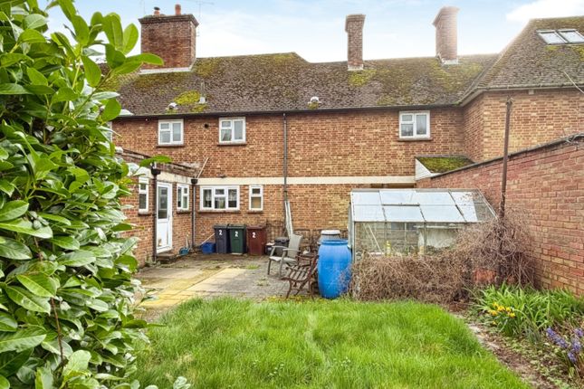 2, The Chennells, Ashford photo 2