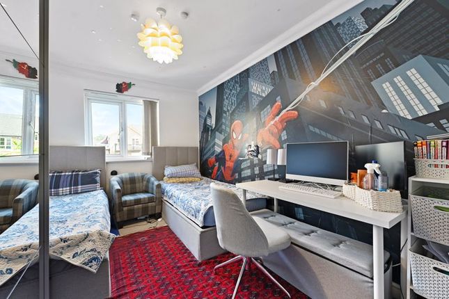 Flat 12, Fentiman Way, Harrow photo 2