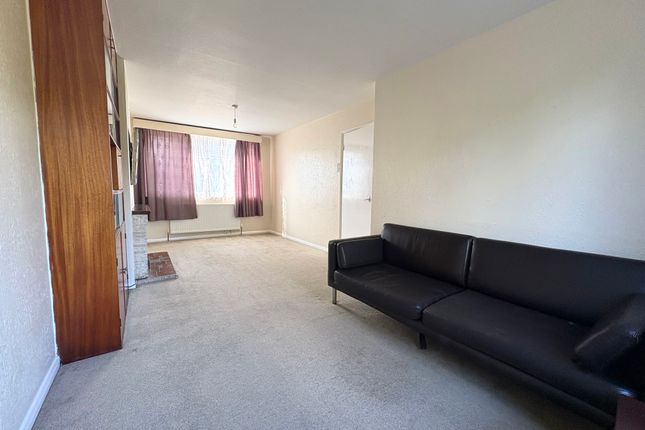 9, Yarburgh Way, YORK photo 2