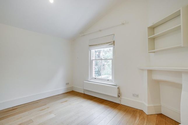 Property to rent in Cromwell Avenue, Highgate