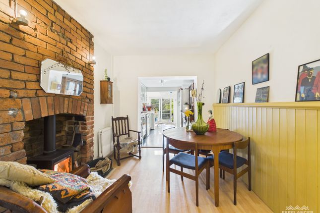 45, Bethesda Place,, Newport photo 3