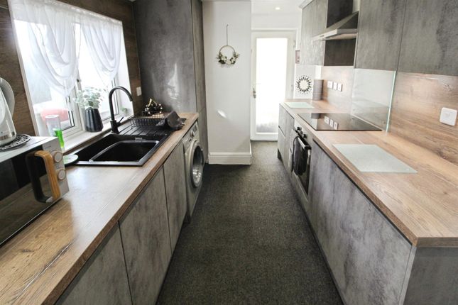 4, Greystone Terrace, Cleator Moor photo 4