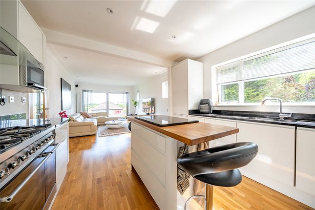 Flat 3, 28, Sandhill Mount, West Yorkshire photo 3