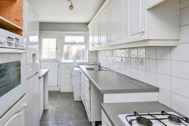 8, Mayford Close, Liverpool photo 4