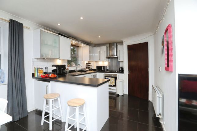 Apartment 4, Rocklands, 31, Tonbridge Road, Kent photo 2