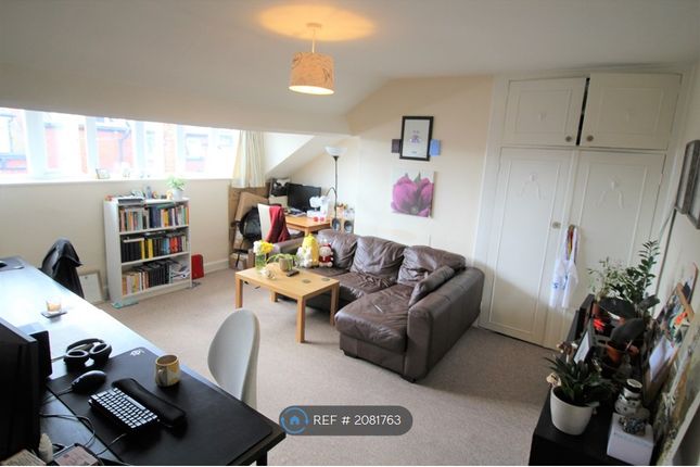 Flat to rent in Claremont Villas, Leeds