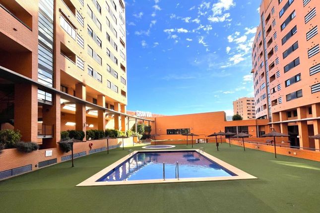 Flats and apartments for sale in Alicante (City), Alicante, Valencia, Spain  - Zoopla