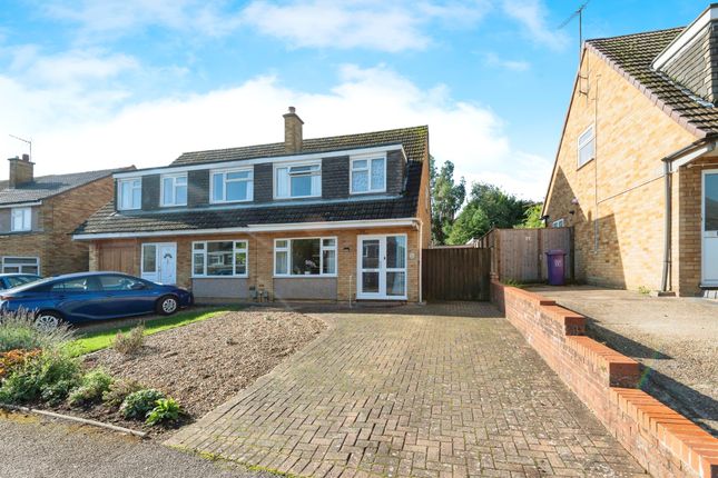 Thumbnail Semi-detached house for sale in Westwood Avenue, Hitchin