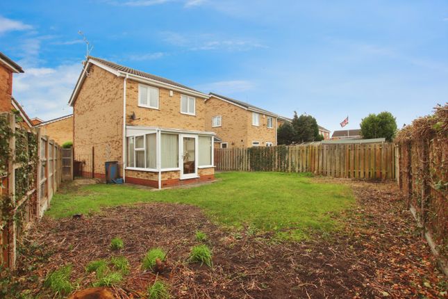 9 Foxglove Way, Lincoln, Lincolnshire photo 3