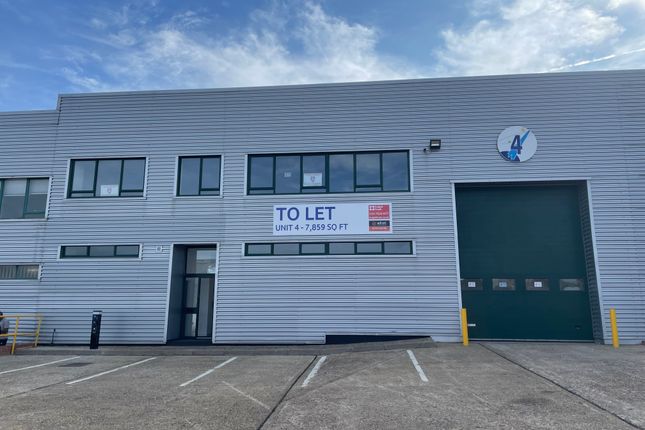 Thumbnail Industrial to let in Unit 4 North Orbital Commercial Park, Napsbury Lane, St Albans