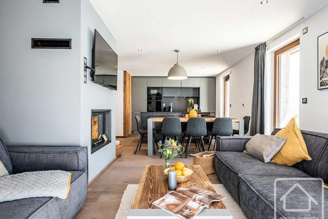 Thumbnail Apartment for sale in Rhône-Alpes, Haute-Savoie, Argentiere