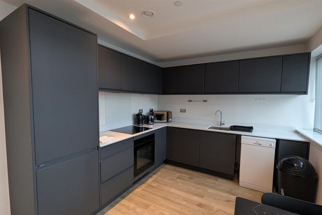 Apartment 710, Paragon, 48 Seymour Grove, Manchester photo 3