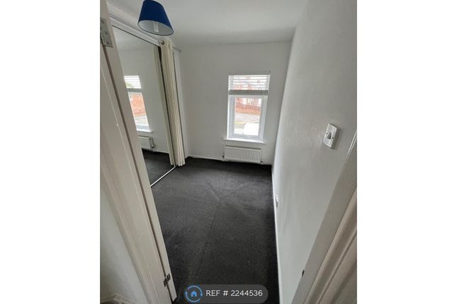 Burns Avenue North, Houghton Le Spring photo 5