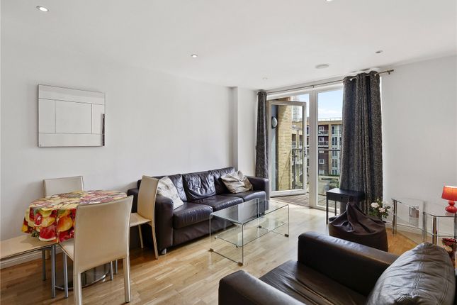 Thumbnail Flat to rent in Viridian Apartments, 75 Battersea Park Road