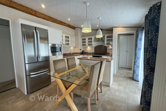 2-bed caravan on 35, Laburnham Grove, Birchington, Birchington, £70,000