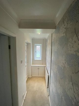 2-bed house on 98, Holyoake Road, Manchester, £1,100/mo