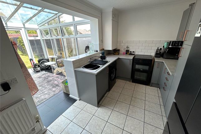 5, Quebec Gardens, Southampton photo 2