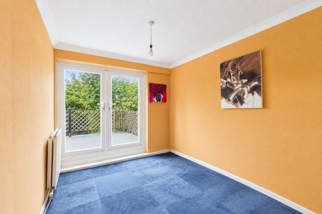 13, Tebbit Close, Bracknell photo 4