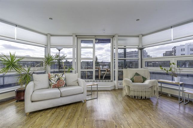 13 Lawfords Wharf,, Lyme Street, London photo 2