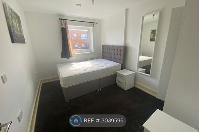Apartment, E Moss Street, Liverpool photo 3