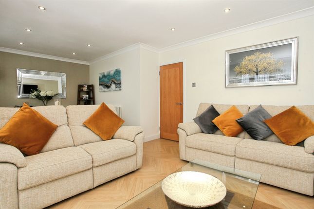 88, Temple Grange, Peterborough photo 4