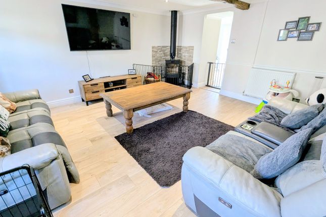 18, High Street, Carmarthen photo 4