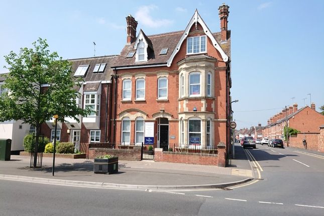 Thumbnail Flat for sale in High Street, Evesham, Worcestershire
