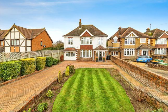 Thumbnail Detached house for sale in Totternhoe Road, Dunstable, Bedfordshire