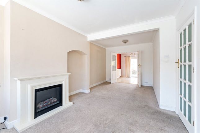 195, Fulwell Park Avenue, Twickenham photo 4