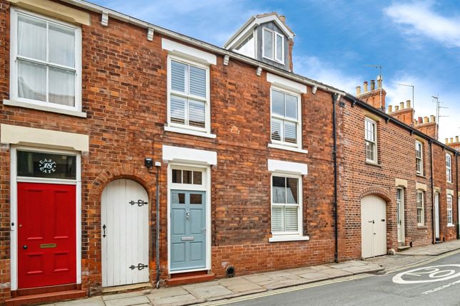 Thumbnail Terraced house for sale in Eastgate, Beverley