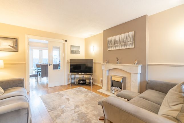 135, Sherry Avenue, Motherwell photo 2