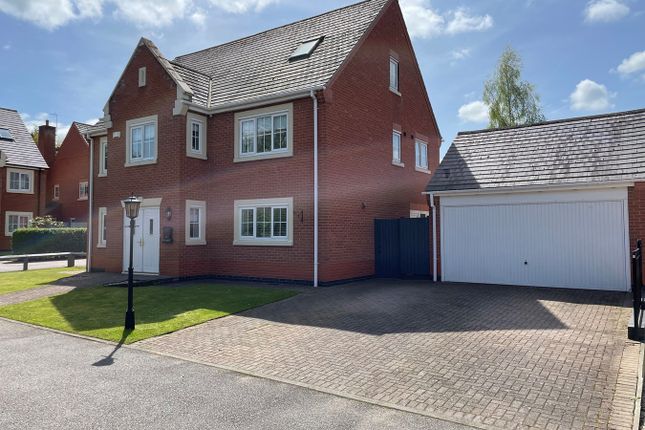 Thumbnail Detached house for sale in Park View Close, Broughton Astley, Leicester