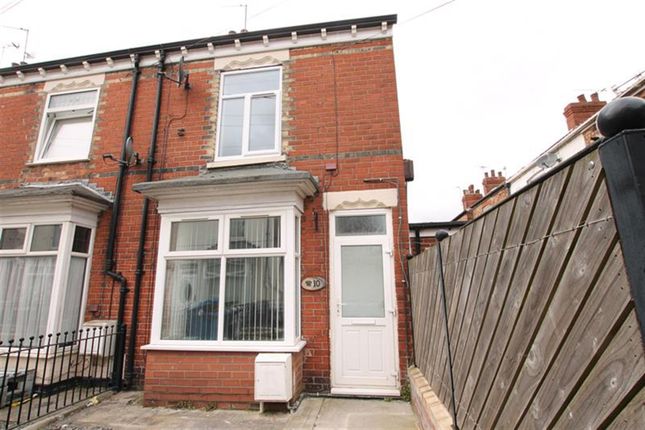 Thumbnail Terraced house to rent in Avon Vale, Estcourt Street, Hull