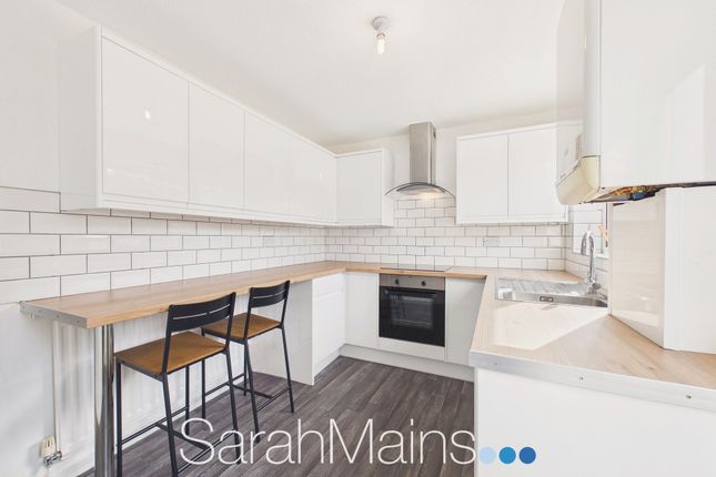 18 Conway Square, Gateshead photo 3