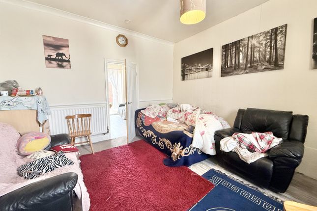 2, Ocean Road South, Sunderland photo 3